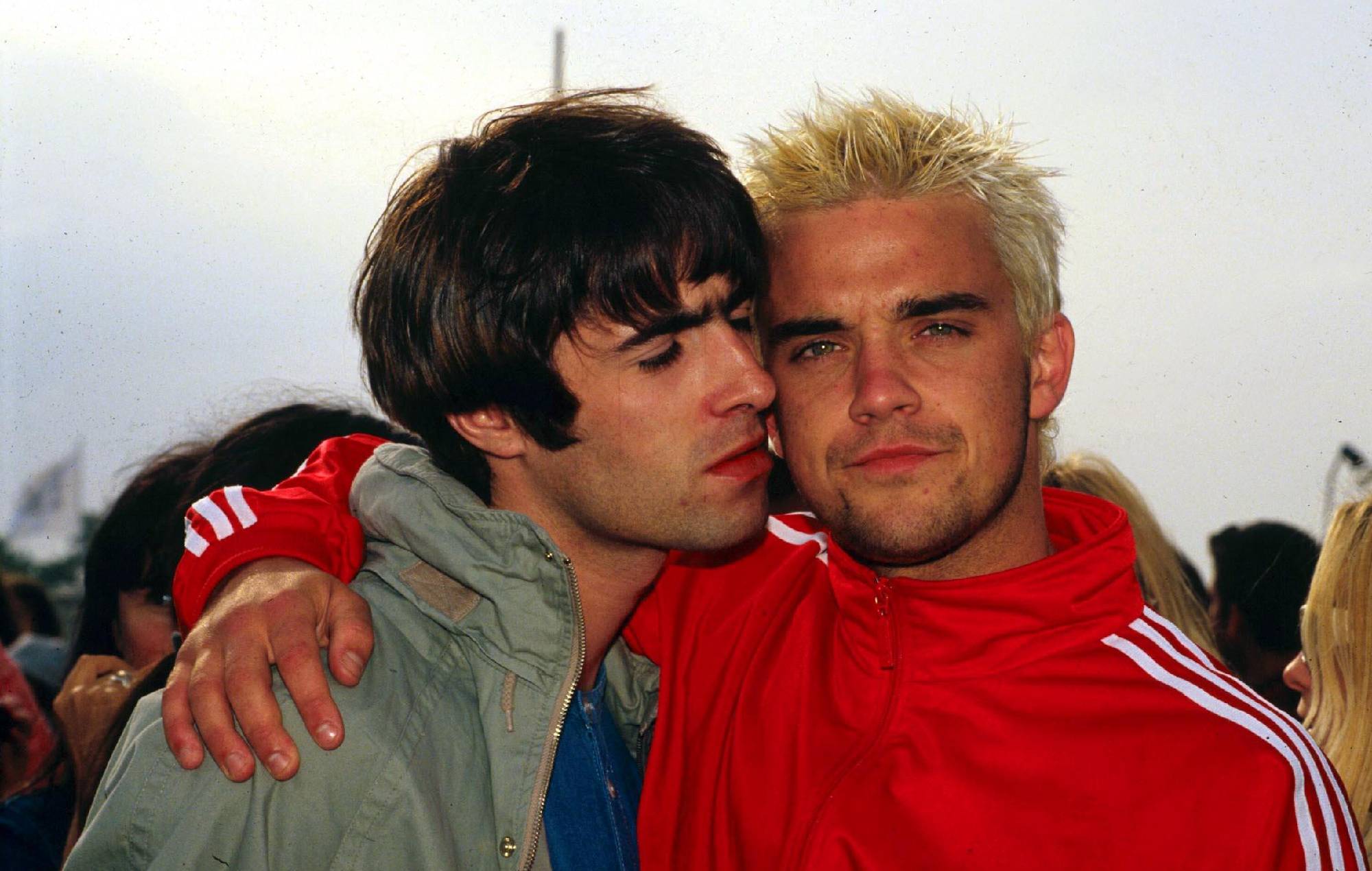 Liam Gallagher and Robbie Williams at Glastonbury 1995